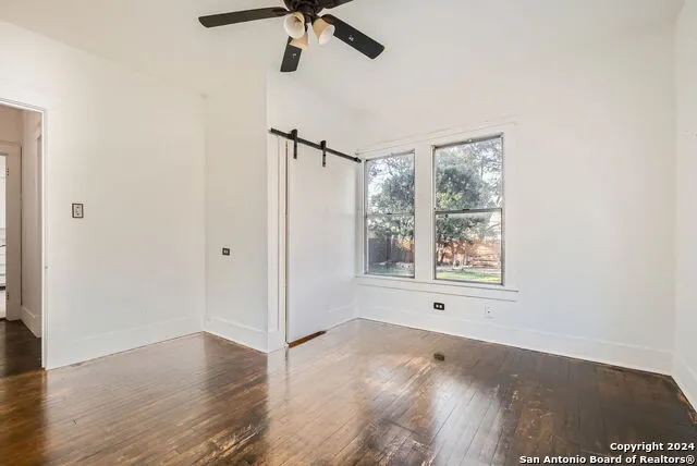 1611 MCKINLEY AVE San Antonio, TX 78210