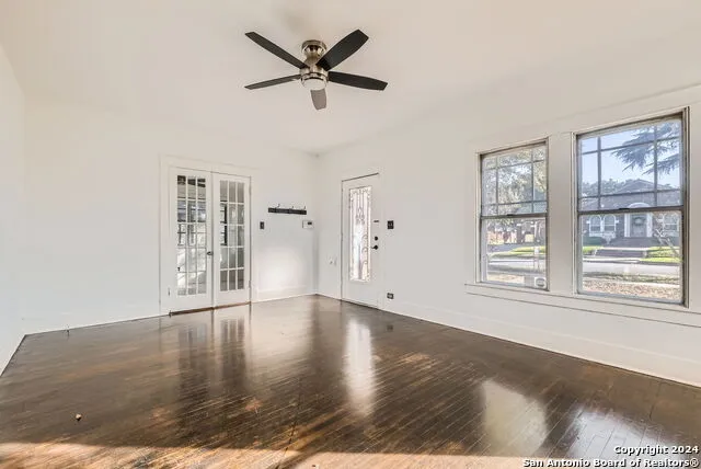 1611 MCKINLEY AVE San Antonio, TX 78210