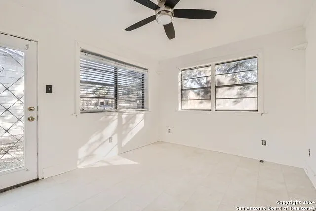 1611 MCKINLEY AVE San Antonio, TX 78210