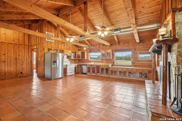 5626 FM 3240 Bandera, TX 78003