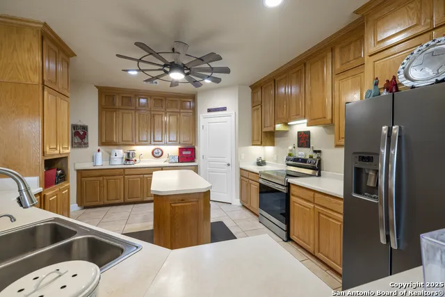362 Coneflower Spring Branch, TX 78070