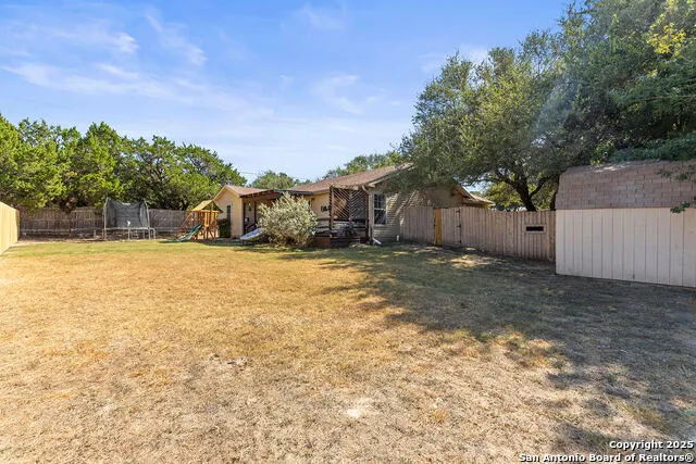 204 Lake Park Canyon Lake, TX 78133