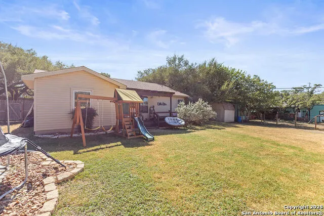 204 Lake Park Canyon Lake, TX 78133