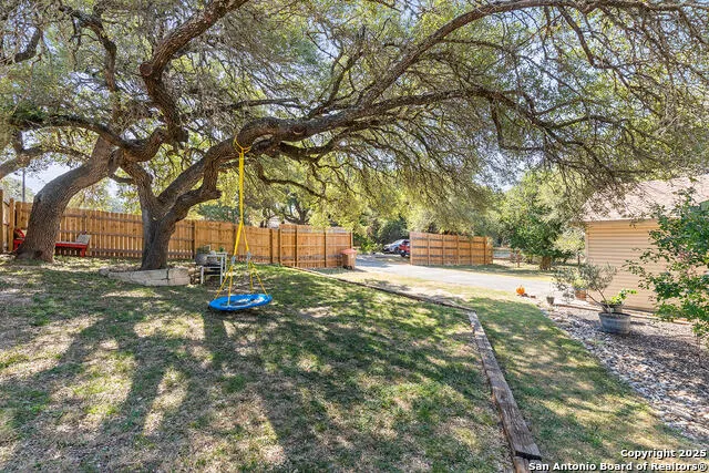 204 Lake Park Canyon Lake, TX 78133