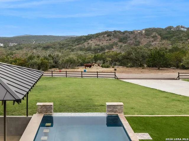 298 Table Rock Helotes, TX 78023