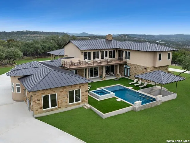 298 Table Rock Helotes, TX 78023