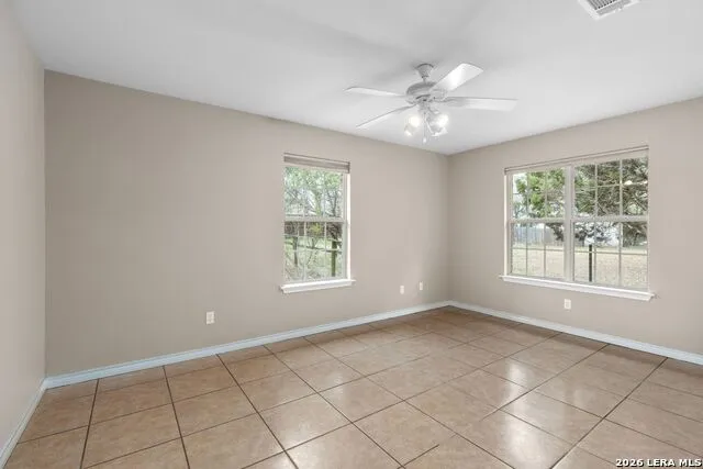 26517 S Glenrose San Antonio, TX 78260