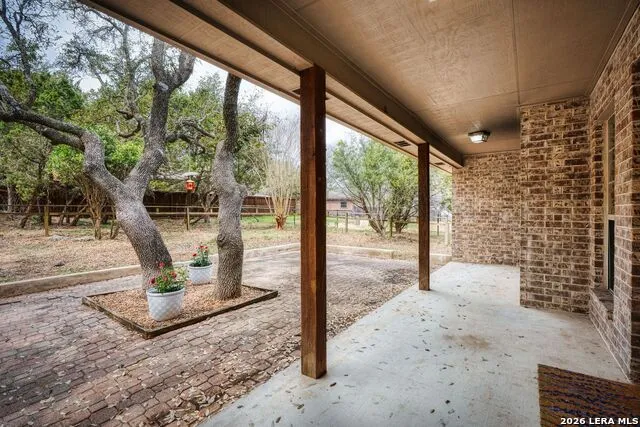 26517 S Glenrose San Antonio, TX 78260