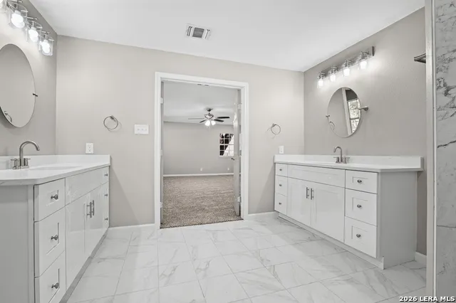 113 CRESTLINE DR Pleasanton, TX 78064