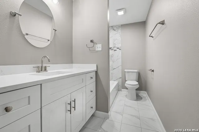 113 CRESTLINE DR Pleasanton, TX 78064