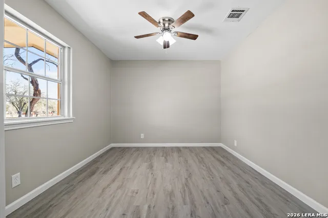 113 CRESTLINE DR Pleasanton, TX 78064