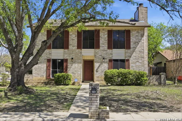 2703 Red Tree San Antonio, TX 78248