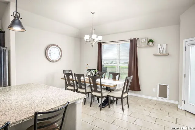 117 Fairway Floresville, TX 78114