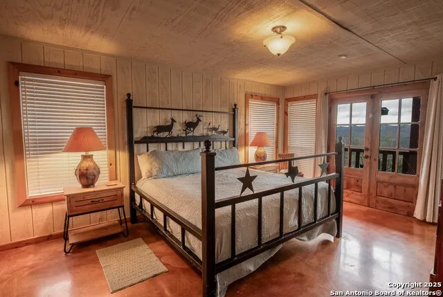 50 Indian Paintbrush Trail Concan, TX 78838