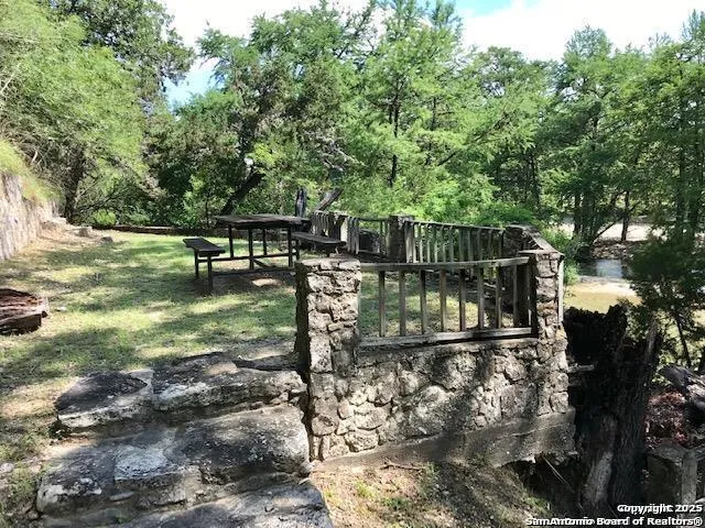 50 Indian Paintbrush Trail Concan, TX 78838