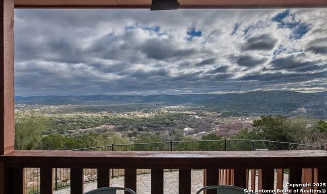 50 Indian Paintbrush Trail Concan, TX 78838