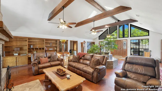 400 W Person Stockdale, TX 78160