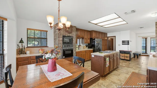 400 W Person Stockdale, TX 78160
