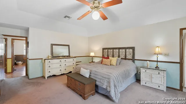 400 W Person Stockdale, TX 78160
