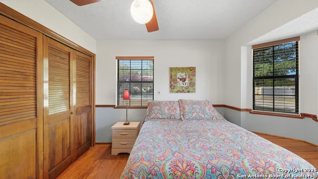 400 W Person Stockdale, TX 78160