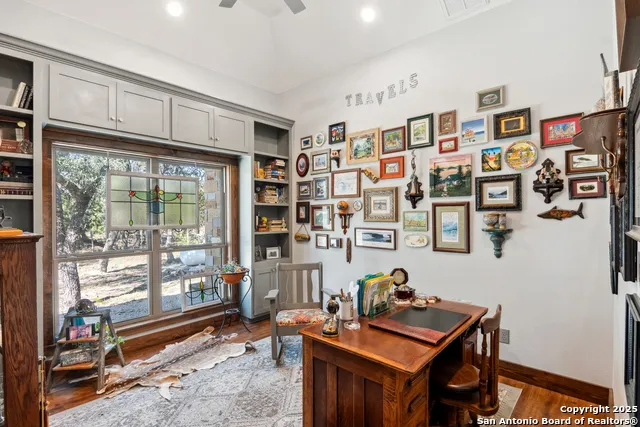381 Camino Primero Leakey, TX 78873