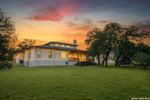 625 HAVEN POINT LOOP New Braunfels, TX 78132