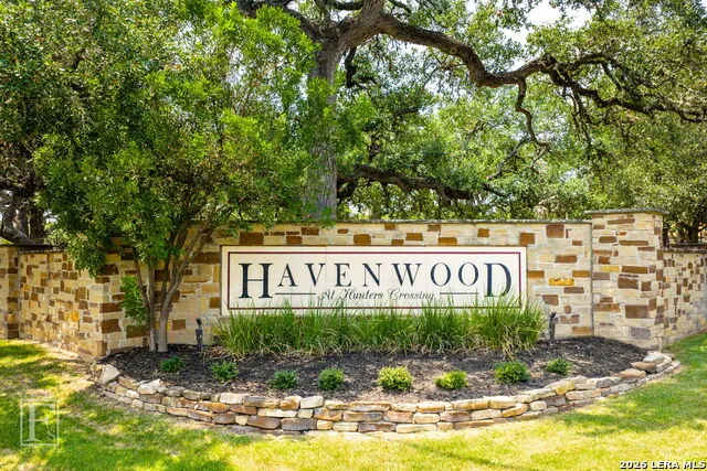 625 HAVEN POINT LOOP New Braunfels, TX 78132