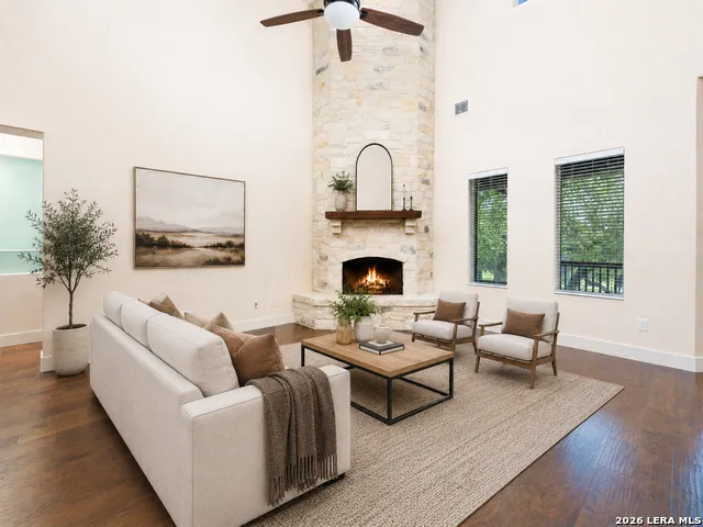 625 HAVEN POINT LOOP New Braunfels, TX 78132