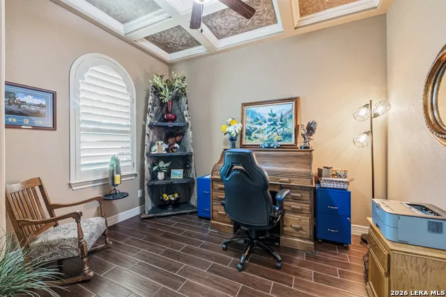 128 Bucks Ln La Vernia, TX 78121