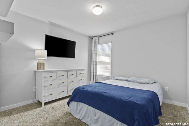 5403 PEARL VLY San Antonio, TX 78242