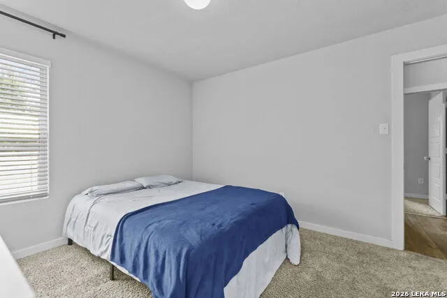 5403 PEARL VLY San Antonio, TX 78242