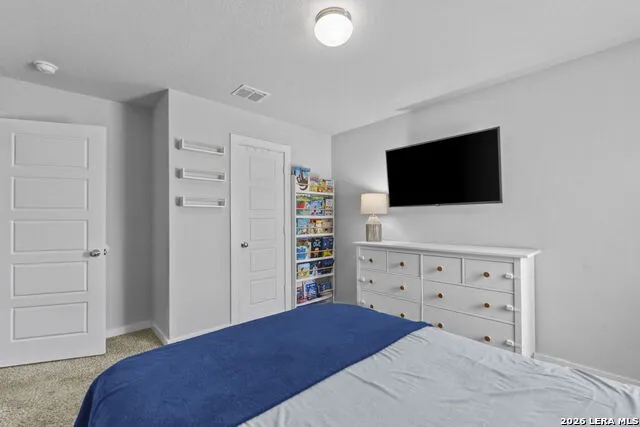 5403 PEARL VLY San Antonio, TX 78242