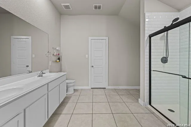 5403 PEARL VLY San Antonio, TX 78242