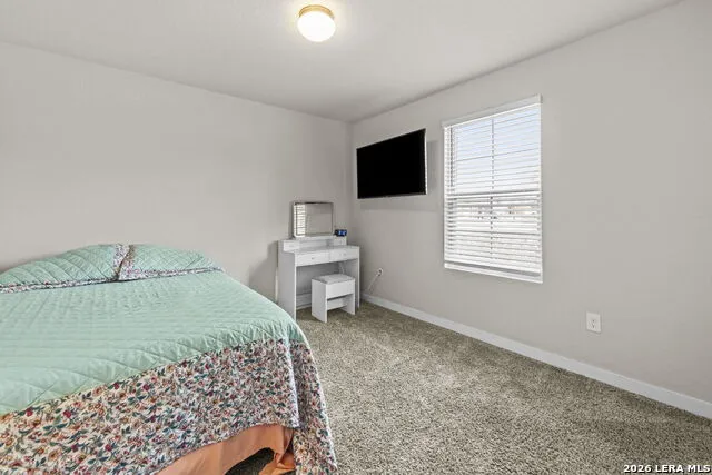 5403 PEARL VLY San Antonio, TX 78242