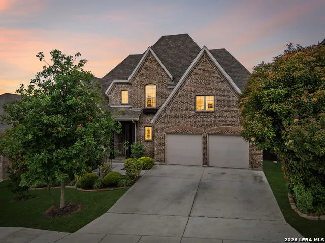 25847 Warbler View San Antonio, TX 78255