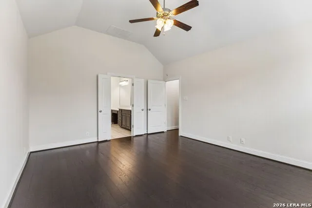 25847 Warbler View San Antonio, TX 78255