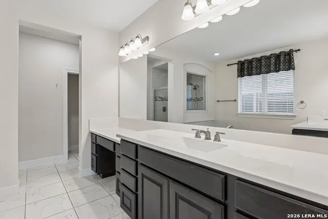 25847 Warbler View San Antonio, TX 78255