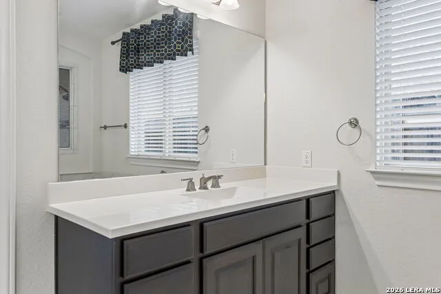 25847 Warbler View San Antonio, TX 78255