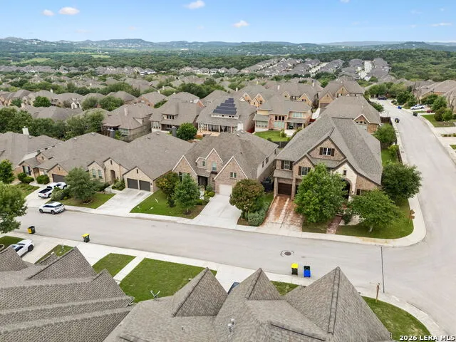 25847 Warbler View San Antonio, TX 78255