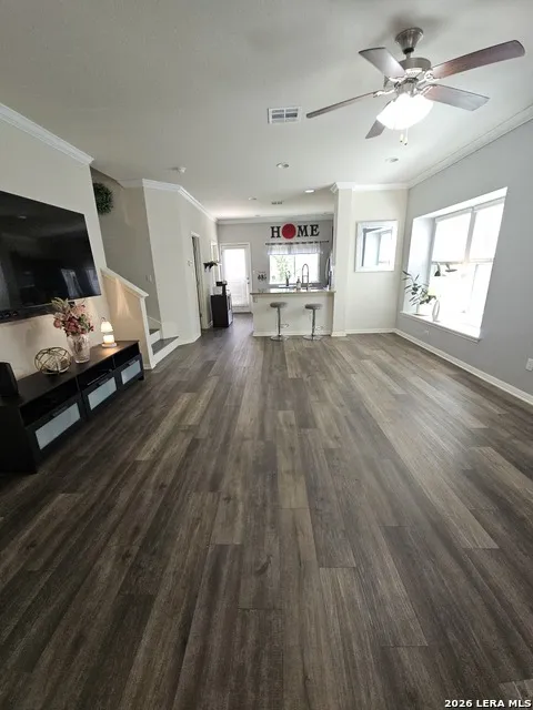 106 WAINSCOT OAK WAY San Marcos, TX 78666