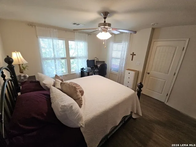106 WAINSCOT OAK WAY San Marcos, TX 78666