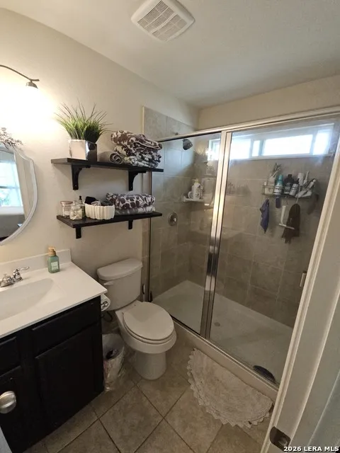 106 WAINSCOT OAK WAY San Marcos, TX 78666