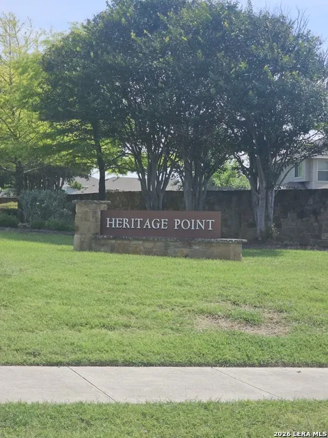 106 WAINSCOT OAK WAY San Marcos, TX 78666