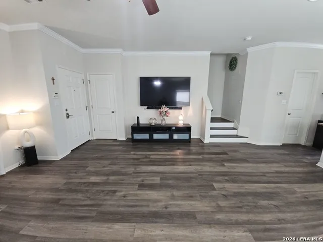 106 WAINSCOT OAK WAY San Marcos, TX 78666
