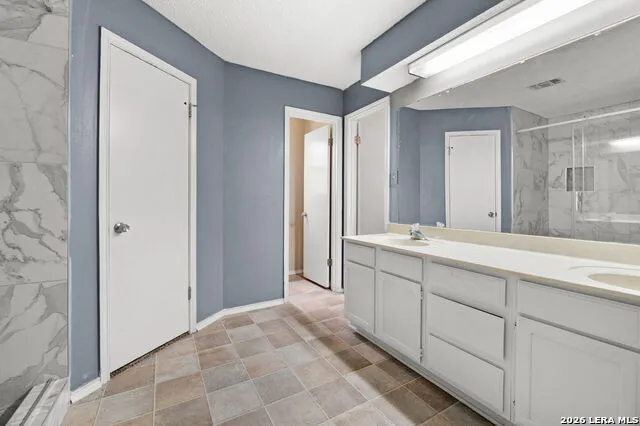 8419 Tiguex Universal City, TX 78148