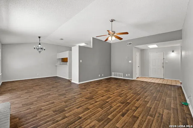 8419 Tiguex Universal City, TX 78148