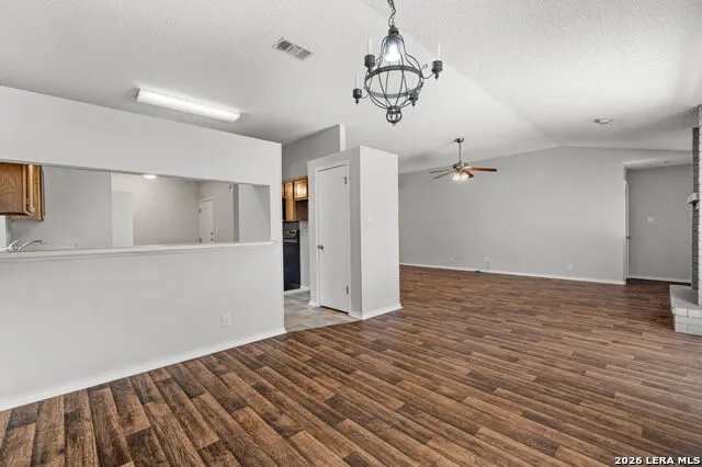 8419 Tiguex Universal City, TX 78148