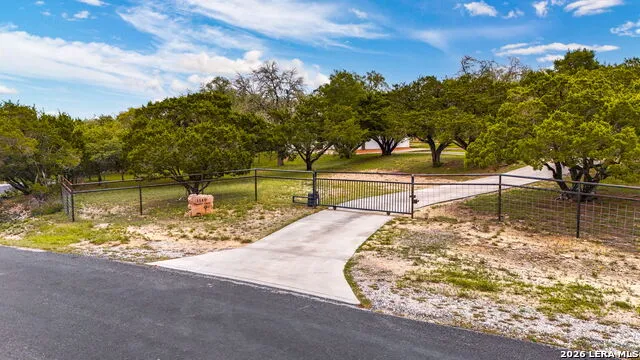 1140 Desert Gold Boerne, TX 78006