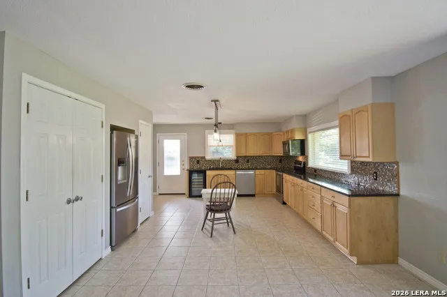 702 E Schubert Fredericksburg, TX 78624