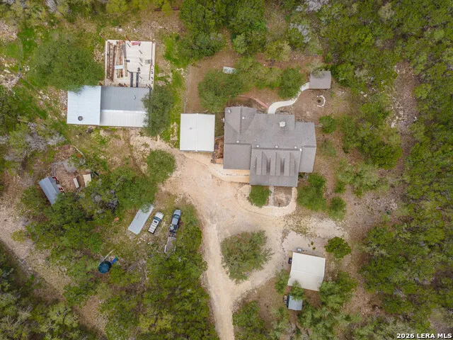 374 W County Road 2481 Hondo, TX 78861